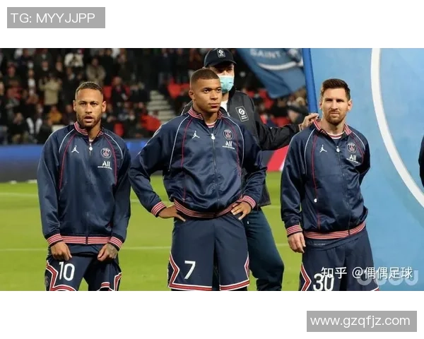 全球十大最帅足球运动员颜值与实力并存的球场英俊男神盘点