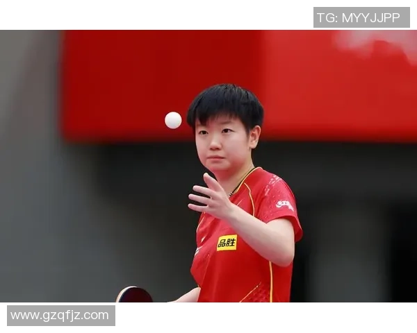 孙颖莎与足球球星风采对比图片集展示魅力与实力 孙颖莎与足球球星风采对比图片集展示魅力与实力