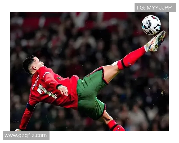 粤语球星名字大揭秘：盘点香港足球界的顶尖球员与传奇故事